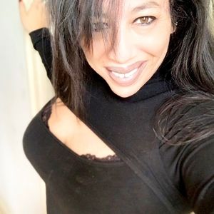 Meet your Posher, Cara